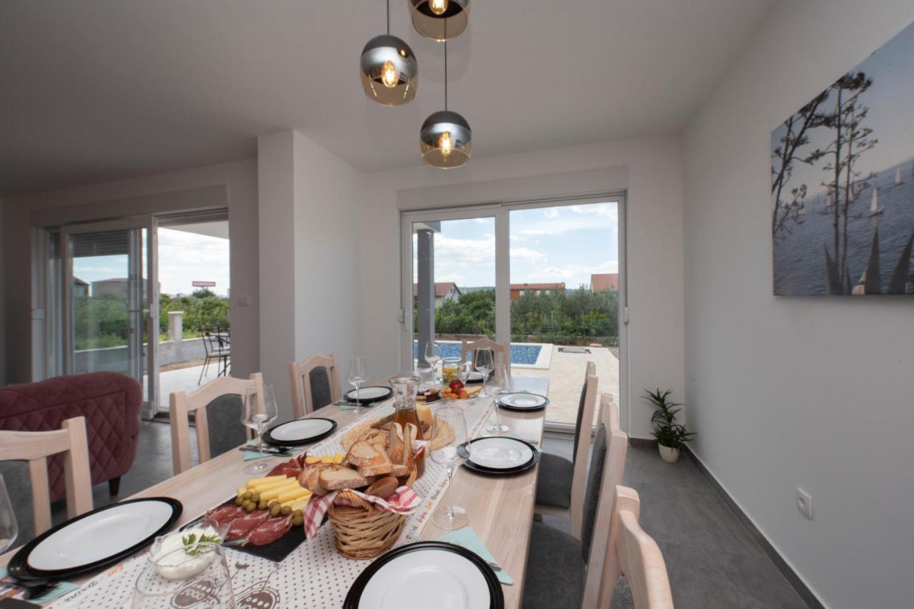Villa Fidelissima Kaštela Exteriör bild