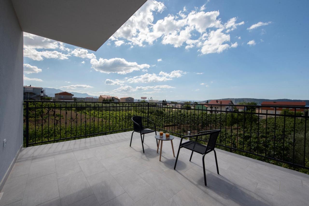 Villa Fidelissima Kaštela Exteriör bild